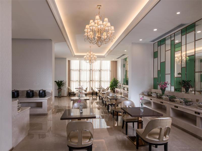 Vienna Classic Hotel Dongguan Changan Xiandai المظهر الخارجي الصورة